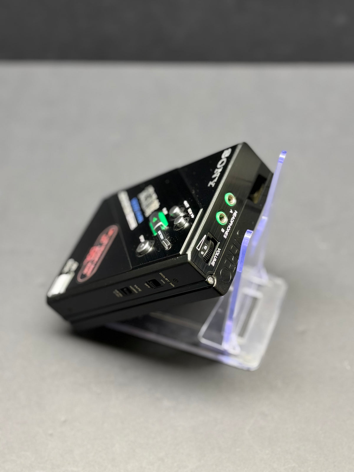 Sony WM-DD100 Boodo Khan Walkman  Boxed.  Super Rare. Near Mint.