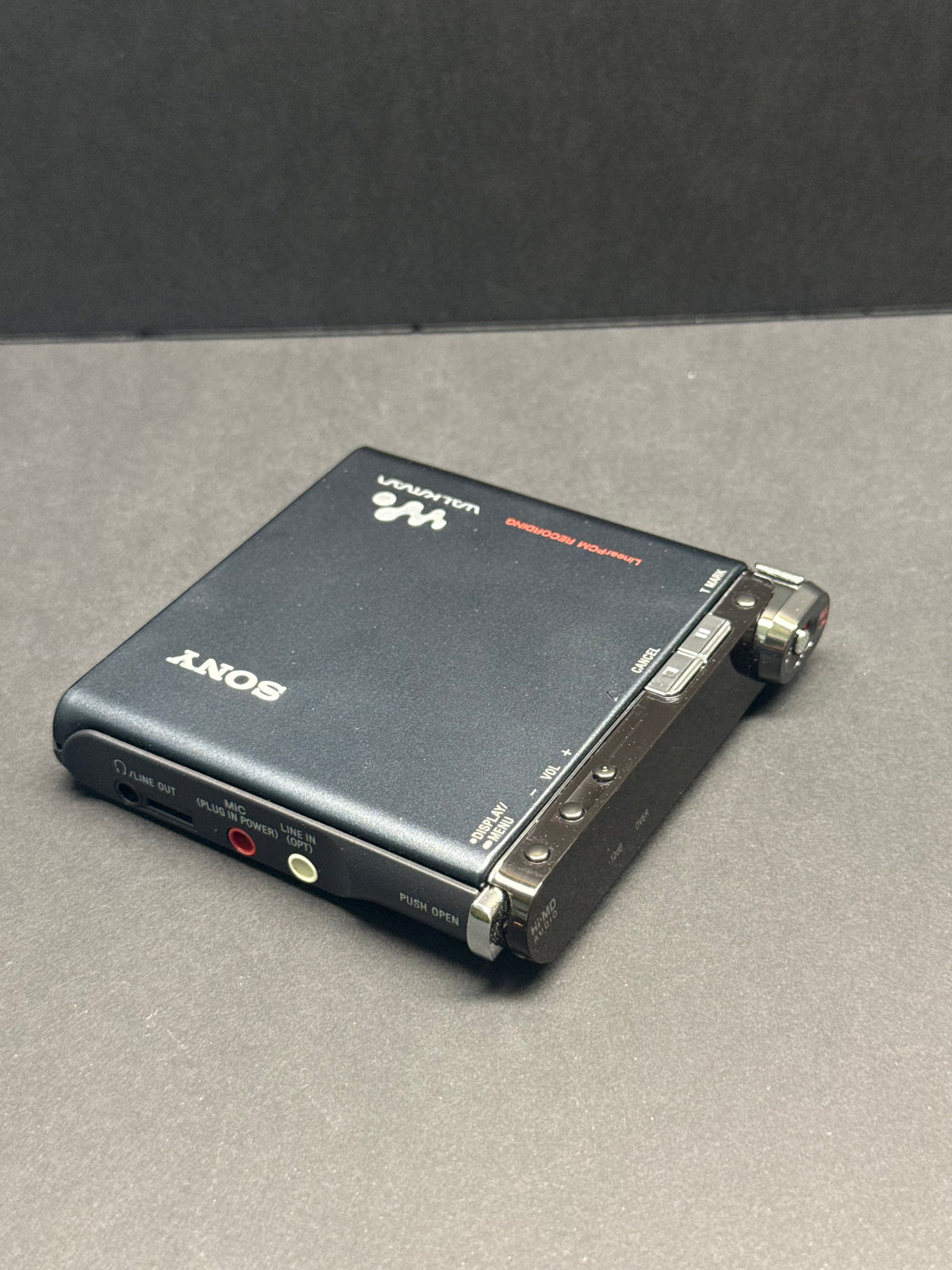 Sony mz-rh1 mini disc BOXED.  new OLED screen