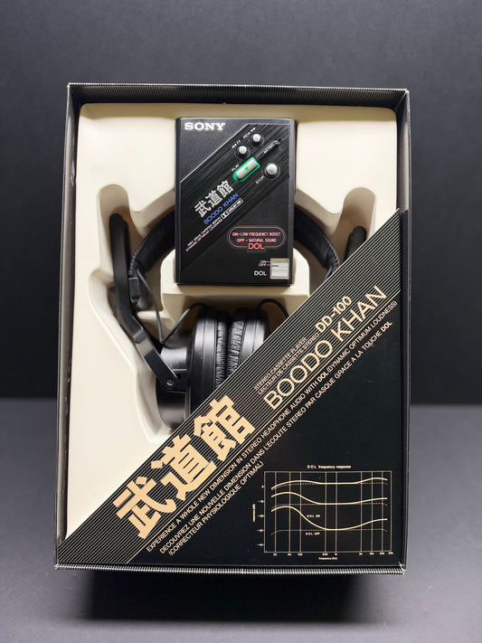 Sony WM-DD100 Boodo Khan Walkman  Boxed.  Super Rare. Near Mint.
