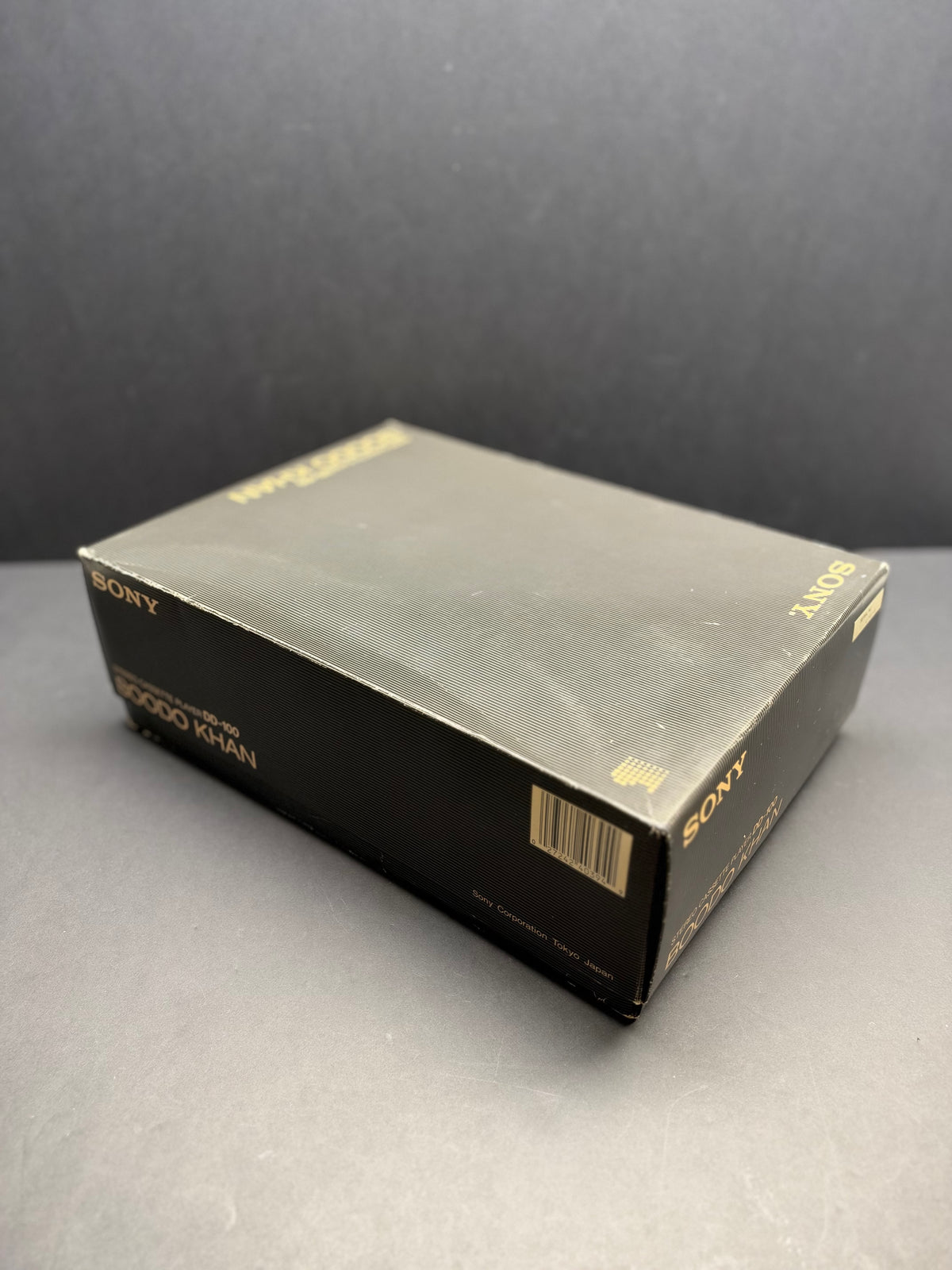 Sony WM-DD100 Boodo Khan Walkman  Boxed.  Super Rare. Near Mint.