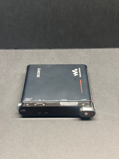Sony mz-rh1 mini disc BOXED.  new OLED screen