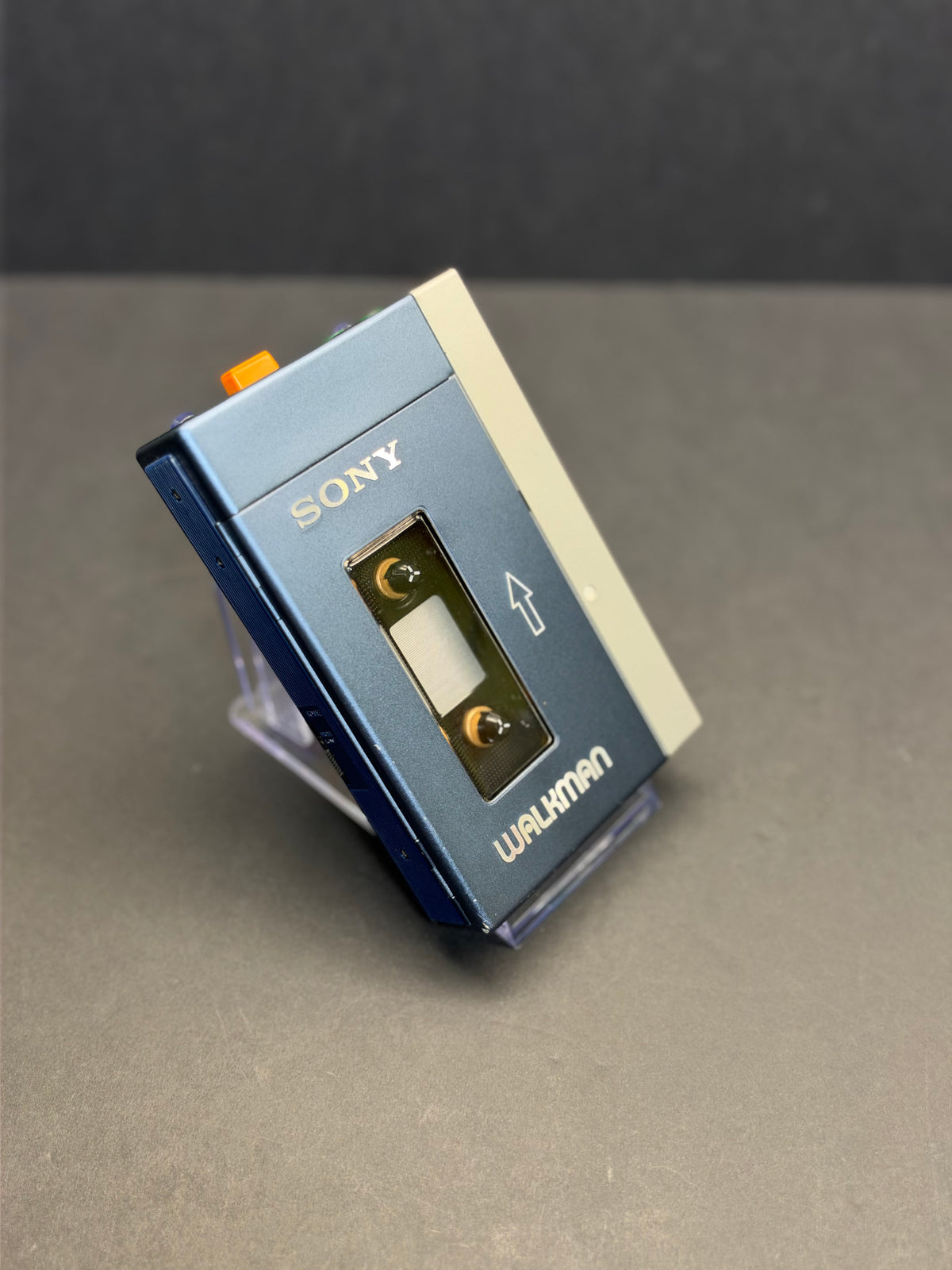 SONY TPS-L2 WALKMAN + SONY MDR-3L2 headphones + SONY CASE.