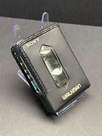 Super Rare Boxed Sony Walkman WM-A602/ B602 Personal compact Cassette Player