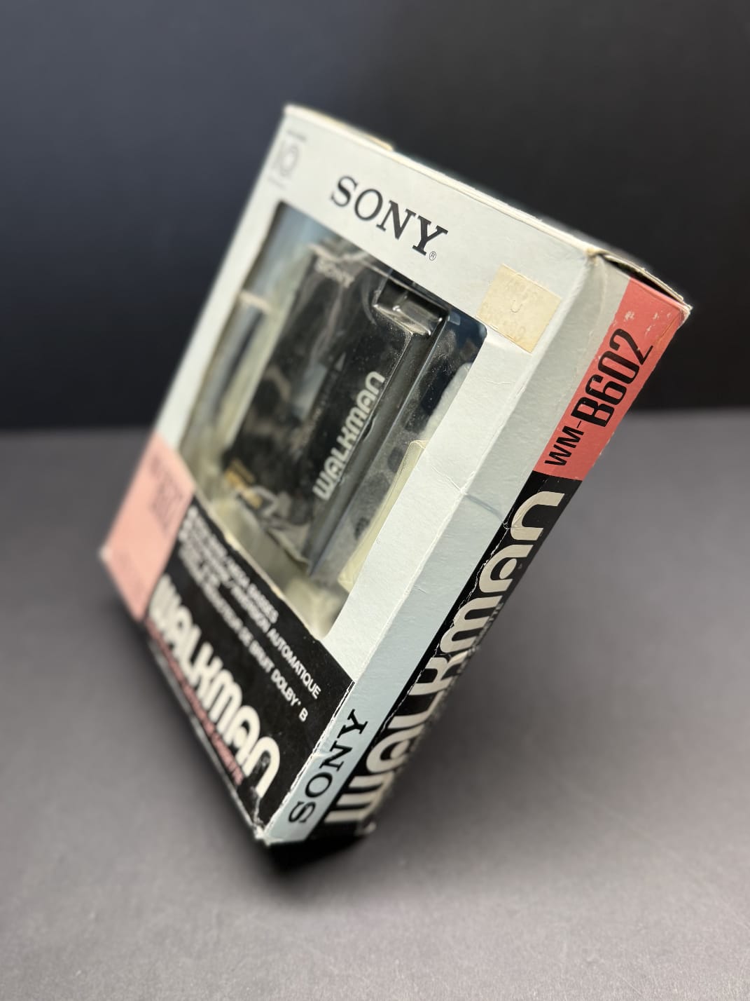 Super Rare Boxed Sony Walkman WM-A602/ B602 Personal compact Cassette Player