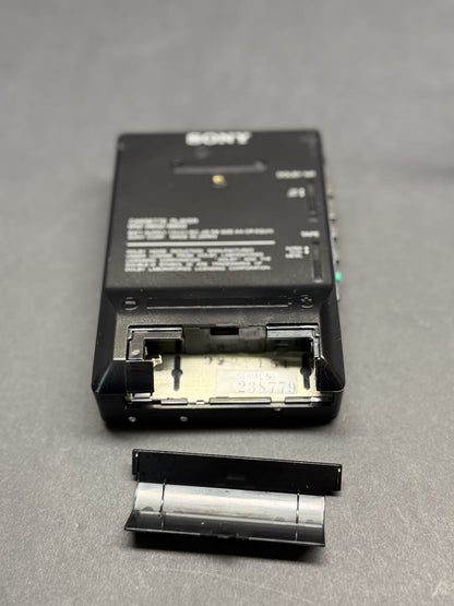 Super Rare Boxed Sony Walkman WM-A602/ B602 Personal compact Cassette Player