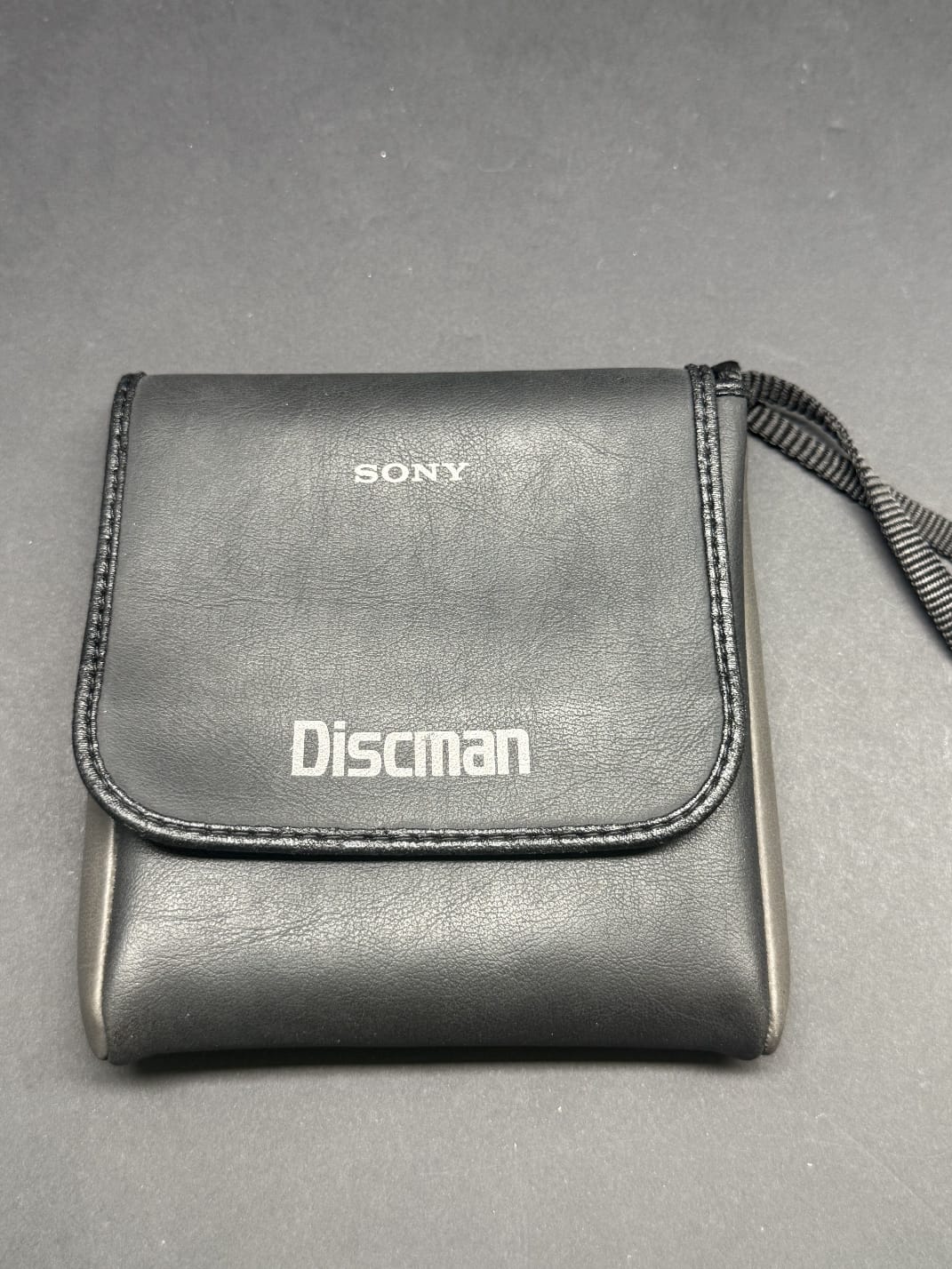 Sony Discman CD Compact Player D-303 Full Recap Service. Manual. Case. Bag. VGC