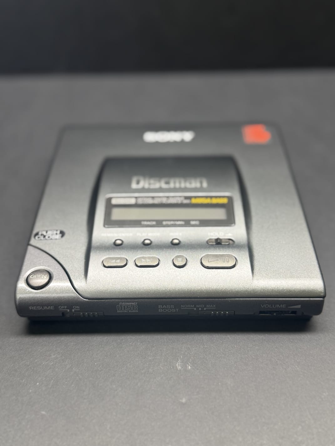 Sony Discman CD Compact Player D-303 Full Recap Service. Manual. Case. Bag. VGC
