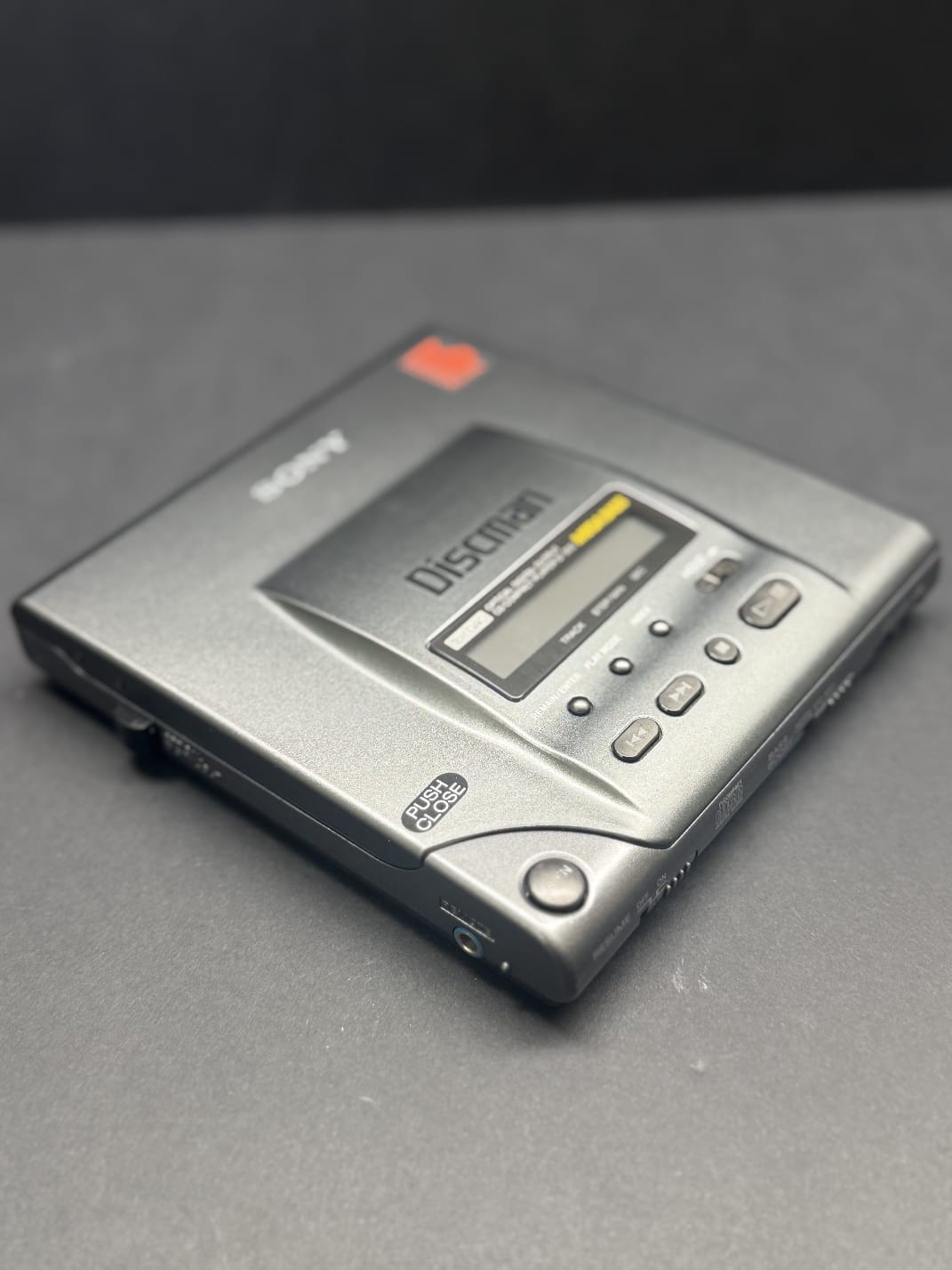 Sony Discman CD Compact Player D-303 Full Recap Service. Manual. Case. Bag. VGC