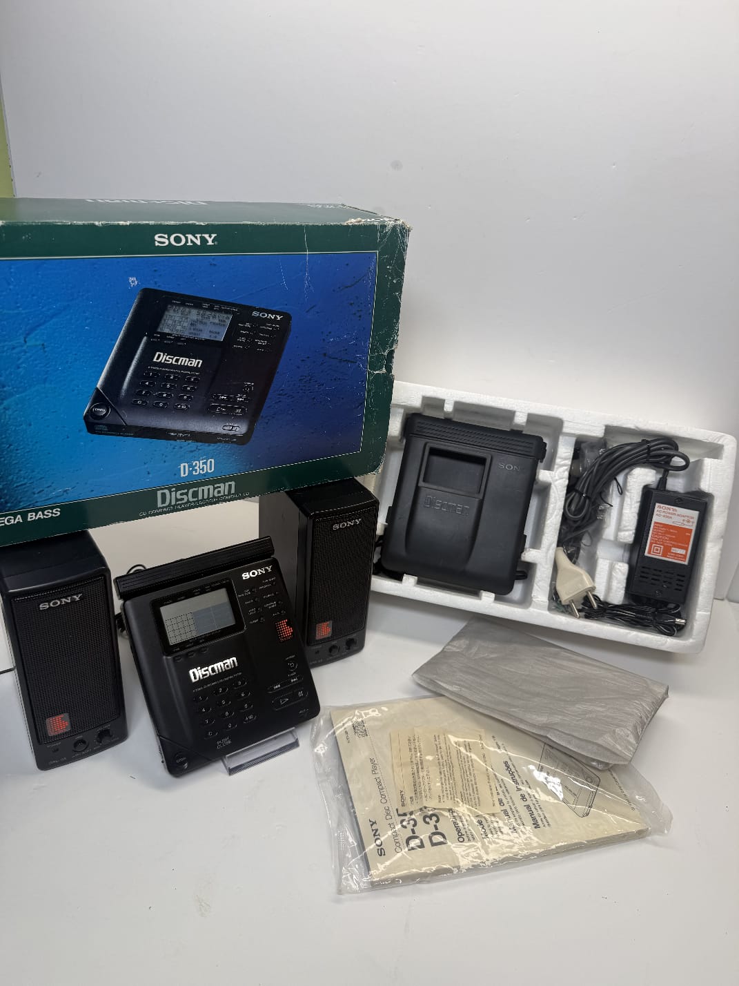 Sony D-350 Discman CD Walkman Complete Boxed Fully Serviced. Mint Condition VGC