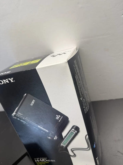 SONY MZ-RH1 MiniDisc Walkman HI-MD Boxed. NEW OLED SCREEN. Sony Mic. Extras.