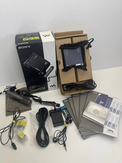 SONY MZ-RH1 MiniDisc Walkman HI-MD Boxed. NEW OLED SCREEN. Sony Mic. Extras.