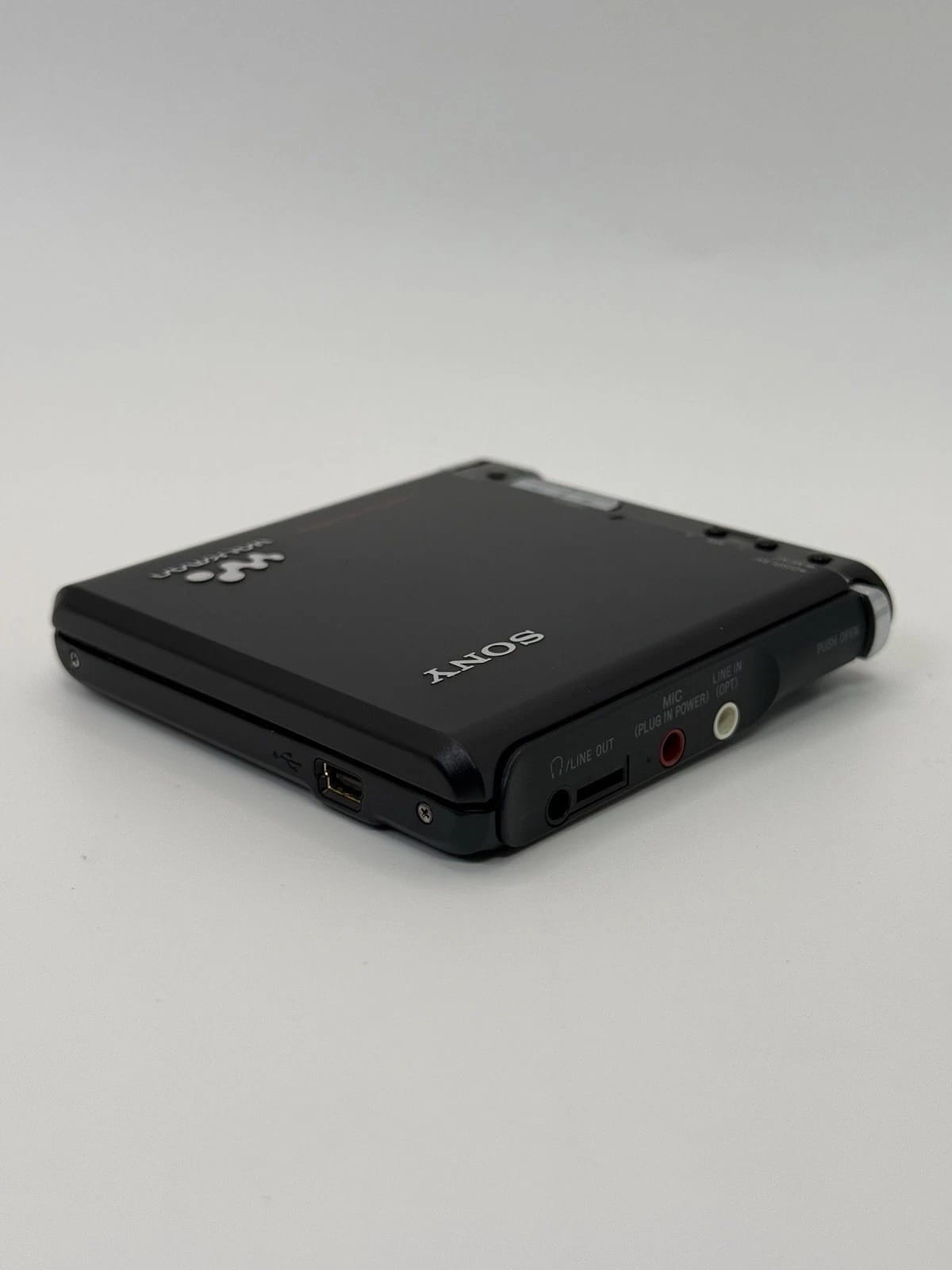 SONY MZ-RH1 MiniDisc Walkman HI-MD Boxed. NEW OLED SCREEN. Sony Mic. Extras.