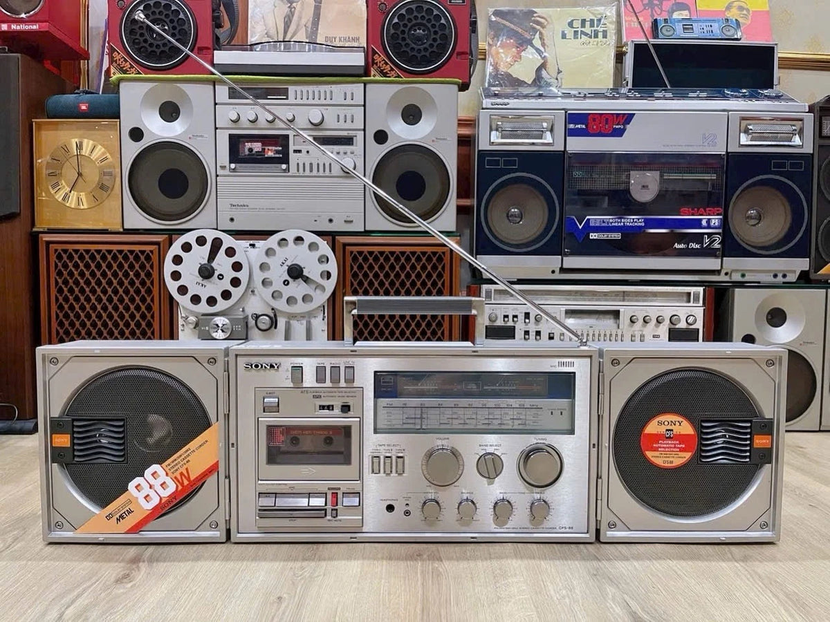 Sony CFS-88 Museum Grade Fully Serviced Near Mint Rare Japanese Boombox