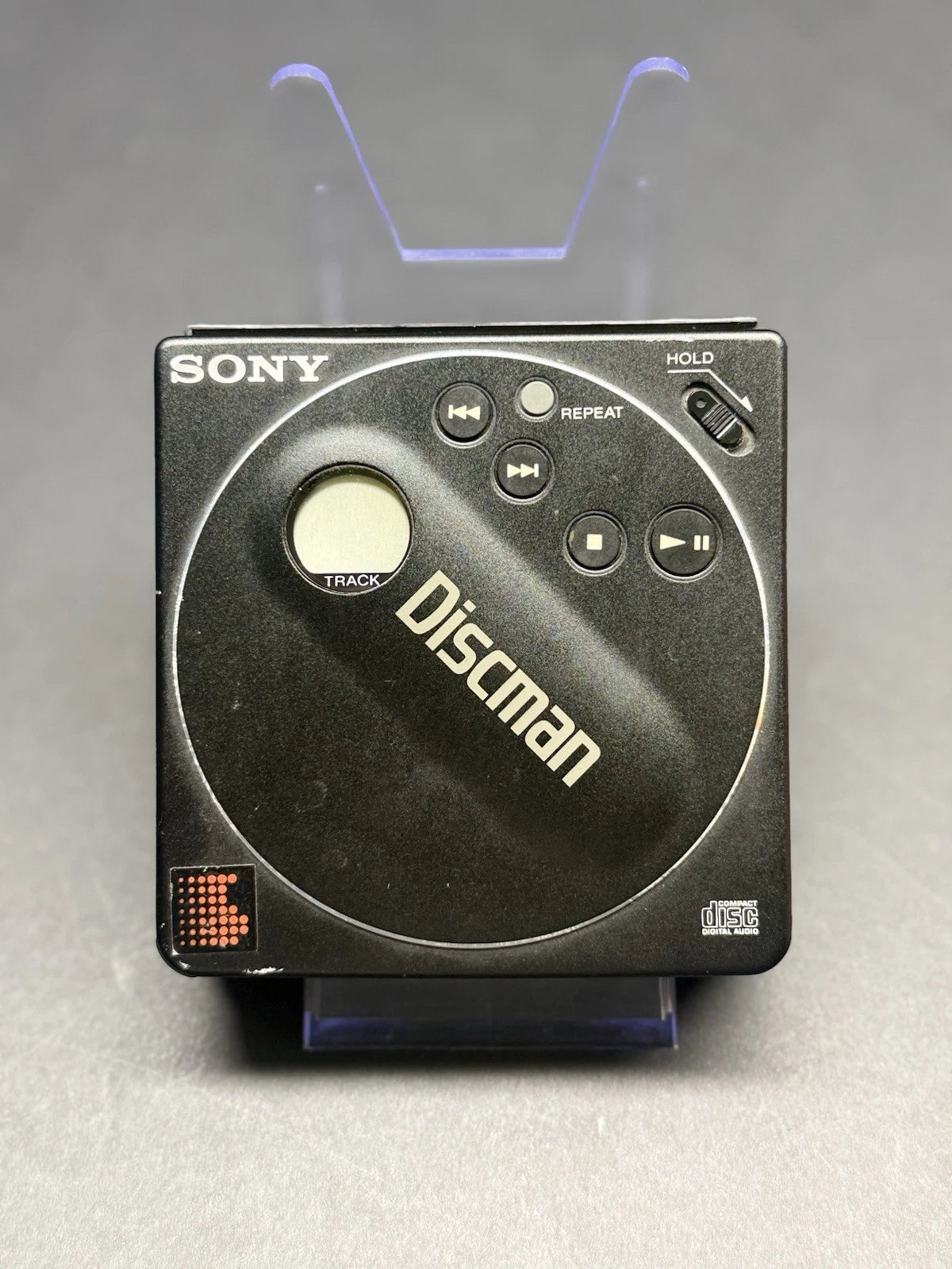 Sony Discman D-88 Fully Serviced. Carry Case.  Headphones. Holder.  VGC