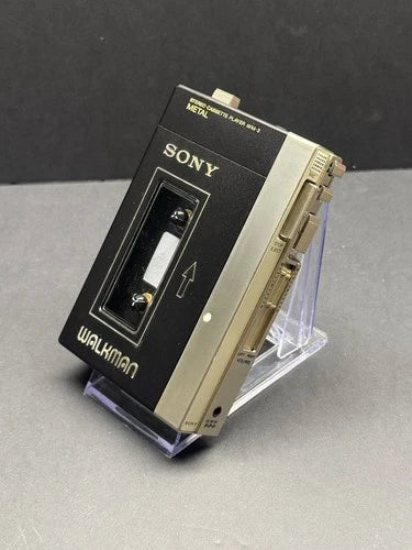 Sony Walkman WM3 Deluxe+Sony MDR 4l1 Headphones. Boxed.  Fully Serviced Pristine